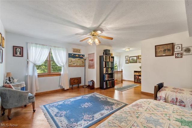 370 N Cleveland Avenue, Mogadore, OH 44260