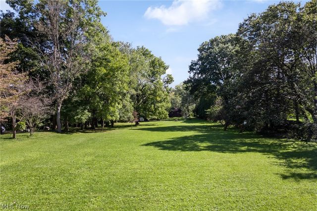 370 N Cleveland Avenue, Mogadore, OH 44260