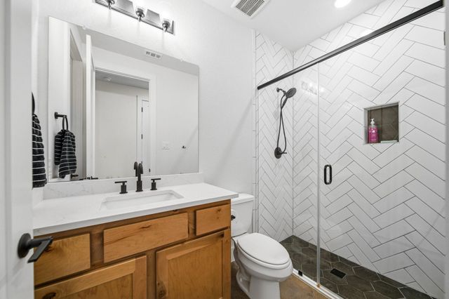 15757 County Road 272, East Bernard, TX 77435