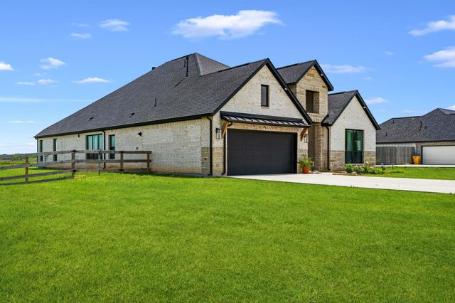 15757 County Road 272, East Bernard, TX 77435