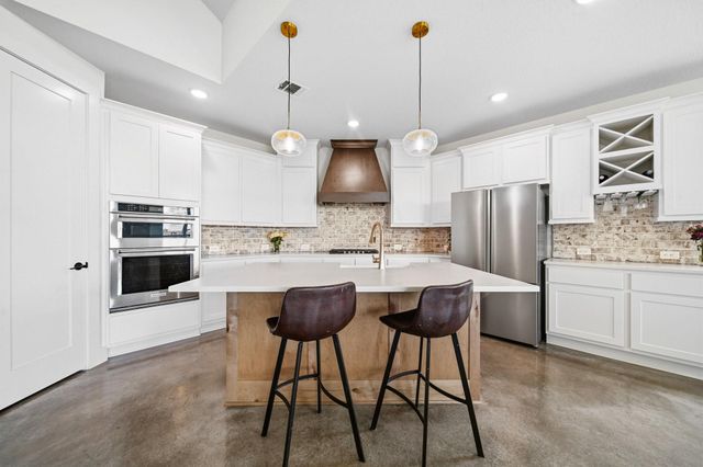 15757 County Road 272, East Bernard, TX 77435