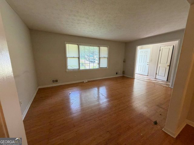 221 Lucan Way, Riverdale, GA 30274