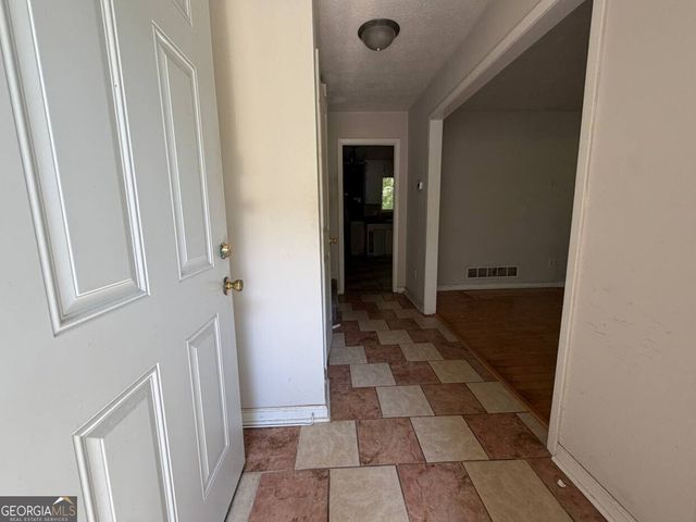 221 Lucan Way, Riverdale, GA 30274