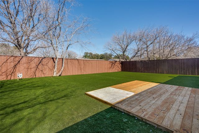 2403 Vassar Court, Arlington, TX 76015