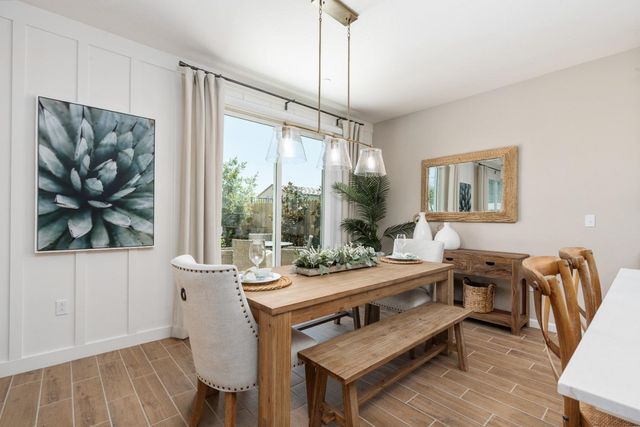 6748 E Pine Avenue, Fresno, CA 93727