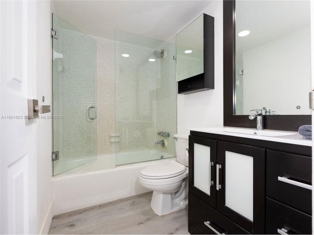 3901 S Ocean Dr 10P, Hollywood, FL 33019