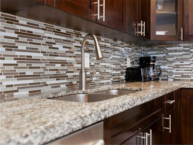 3901 S Ocean Dr 10P, Hollywood, FL 33019