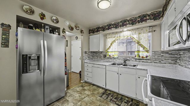 359 Smithridge Park, Reno, NV 89502