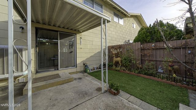 359 Smithridge Park, Reno, NV 89502