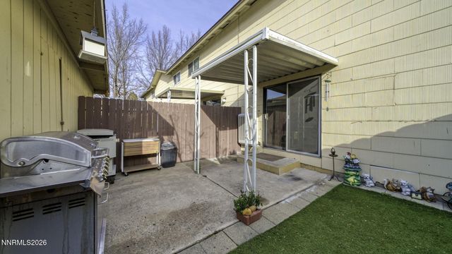 359 Smithridge Park, Reno, NV 89502