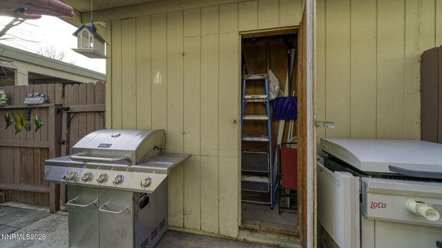 359 Smithridge Park, Reno, NV 89502