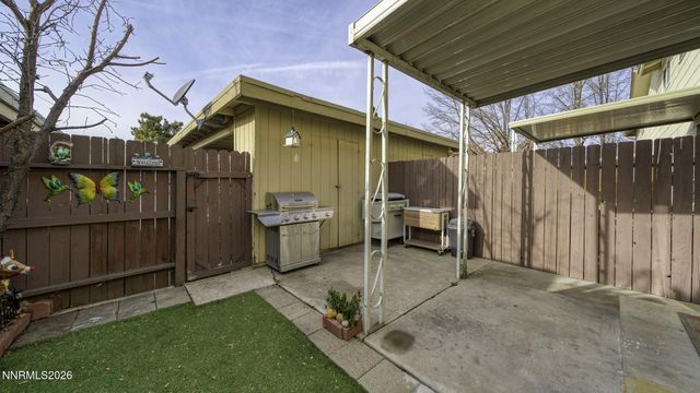 359 Smithridge Park, Reno, NV 89502