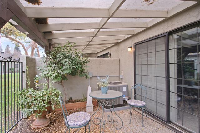 1816 Plaza De Maria, Modesto, CA 95350