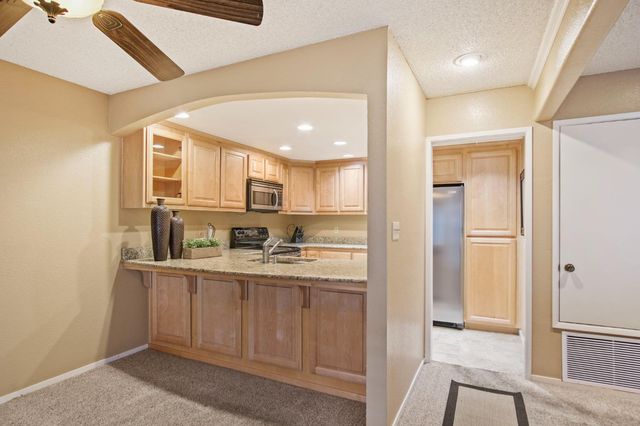 1816 Plaza De Maria, Modesto, CA 95350