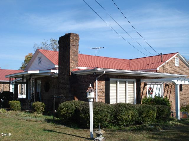 235 Iris Bryant Road, Erwin, NC 28339