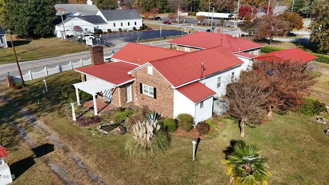 235 Iris Bryant Road, Erwin, NC 28339
