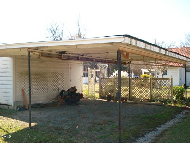 235 Iris Bryant Road, Erwin, NC 28339