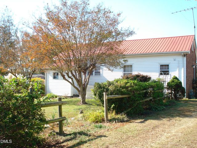235 Iris Bryant Road, Erwin, NC 28339