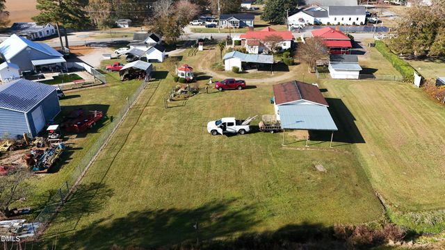235 Iris Bryant Road, Erwin, NC 28339