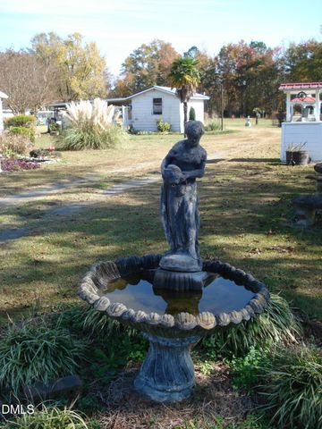 235 Iris Bryant Road, Erwin, NC 28339