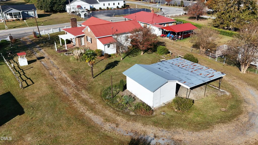 235 Iris Bryant Road, Erwin, NC 28339