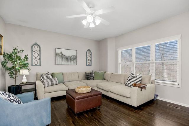 14630 NW 63rd Street, Parkville, MO 64152