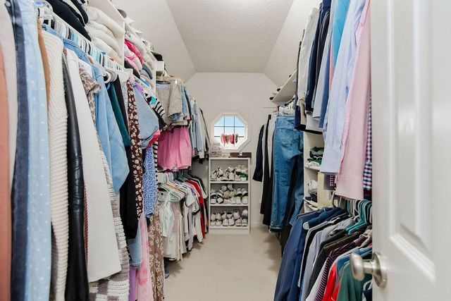 14630 NW 63rd Street, Parkville, MO 64152