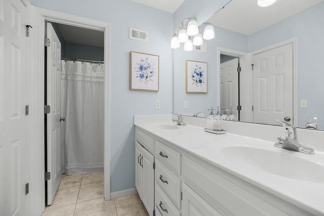 14630 NW 63rd Street, Parkville, MO 64152