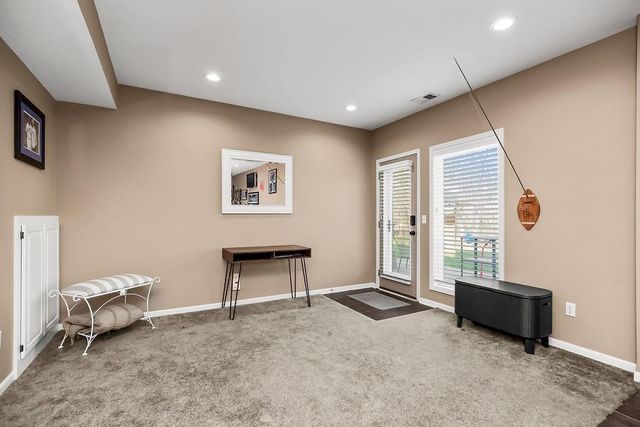 14630 NW 63rd Street, Parkville, MO 64152