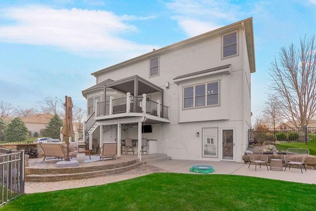 14630 NW 63rd Street, Parkville, MO 64152