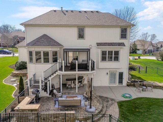 14630 NW 63rd Street, Parkville, MO 64152