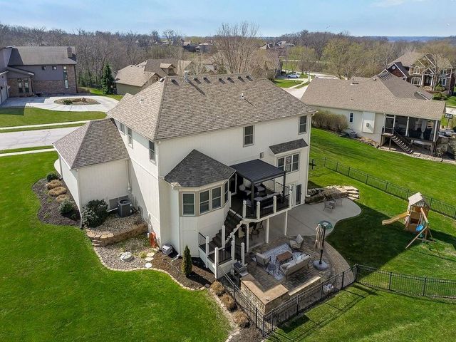 14630 NW 63rd Street, Parkville, MO 64152