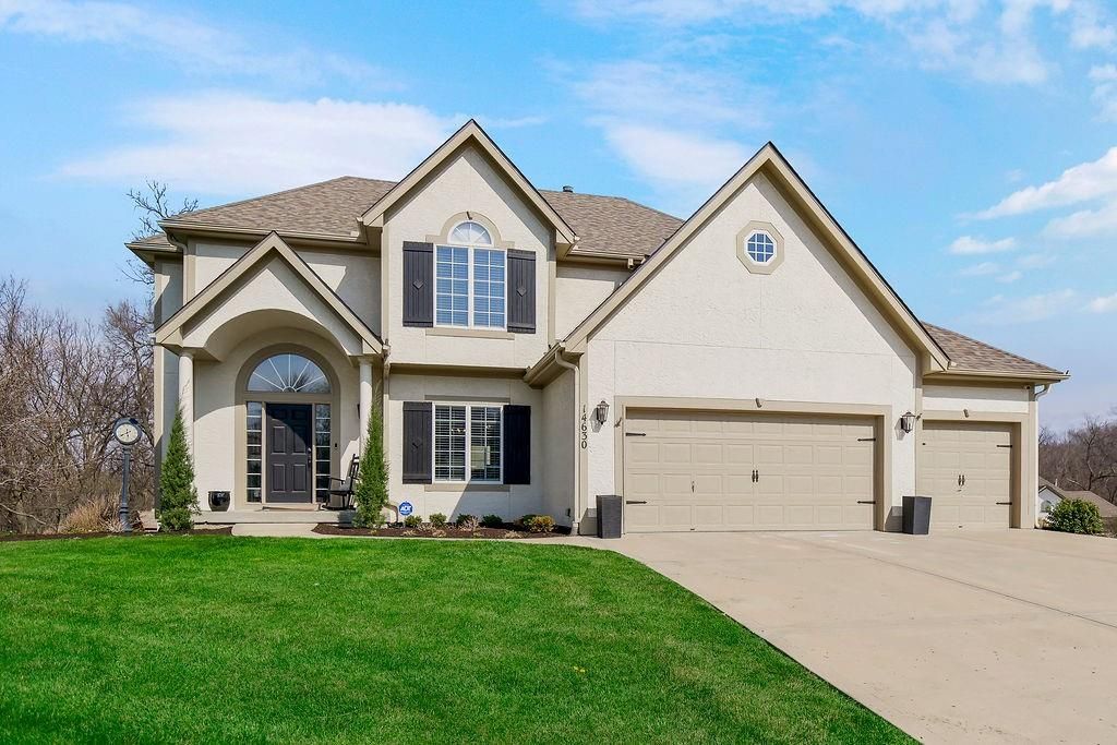 14630 NW 63rd Street, Parkville, MO 64152