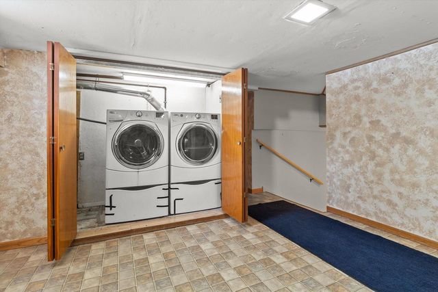 224 N Fremont STREET, Whitewater, WI 53190