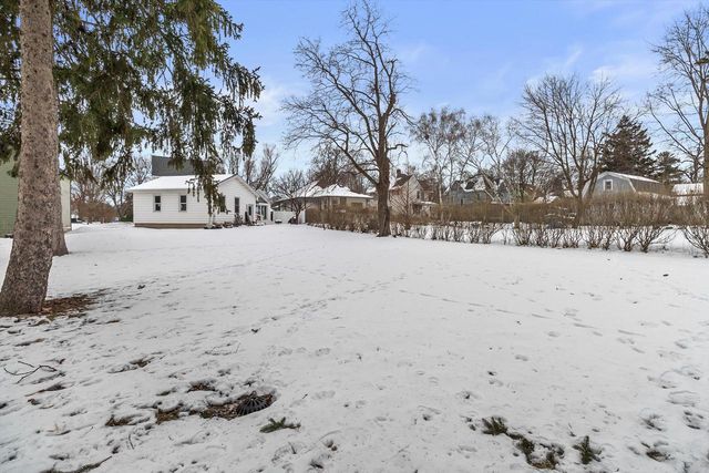 224 N Fremont STREET, Whitewater, WI 53190