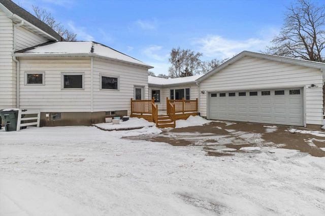 224 N Fremont STREET, Whitewater, WI 53190