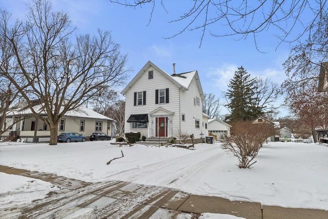 224 N Fremont STREET, Whitewater, WI 53190