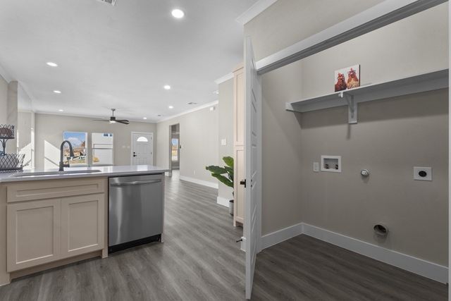 303 Paschall Boulevard, Mabank, TX 75147