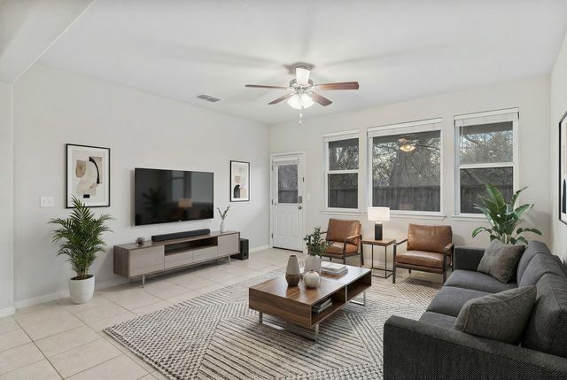 313 Michaelis DR, Leander, TX 78641