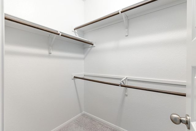 313 Michaelis DR, Leander, TX 78641