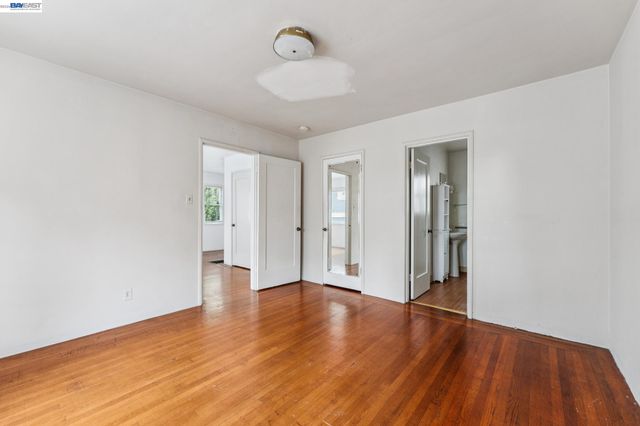 2643 Stuart St, Berkeley, CA 94705