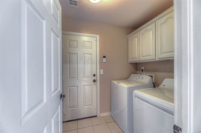 9702 N 99th East Avenue, Owasso, OK 74055