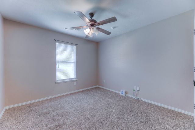 9702 N 99th East Avenue, Owasso, OK 74055