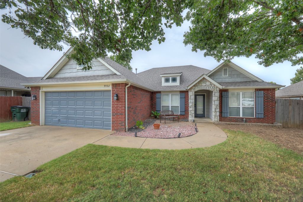 9702 N 99th East Avenue, Owasso, OK 74055