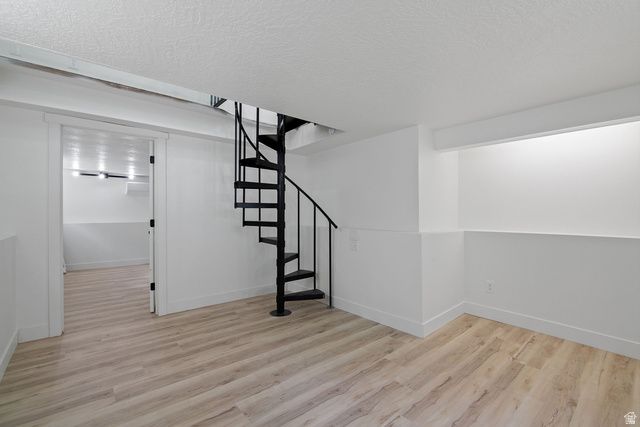 208 OGDEN CYN, Ogden, UT 84401