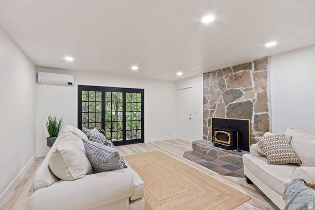 208 OGDEN CYN, Ogden, UT 84401