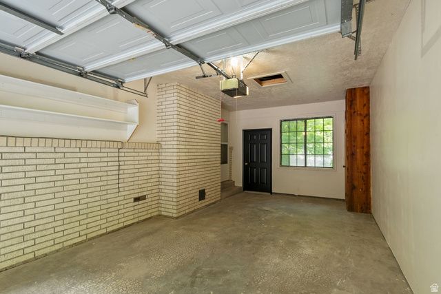 208 OGDEN CYN, Ogden, UT 84401