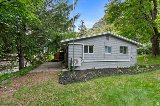 208 OGDEN CYN, Ogden, UT 84401