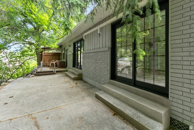 208 OGDEN CYN, Ogden, UT 84401