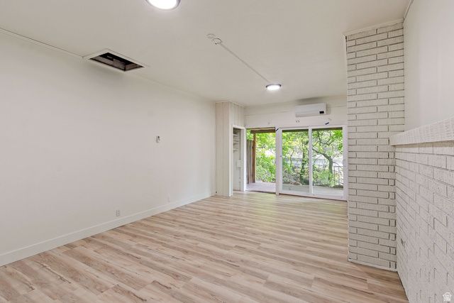208 OGDEN CYN, Ogden, UT 84401